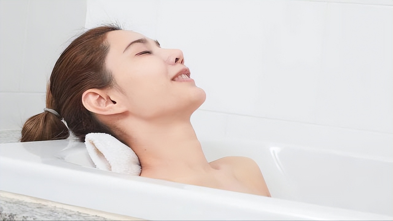 用润滑剂，是不是对身体不好？正确使用才能避免伤害，4点要做好