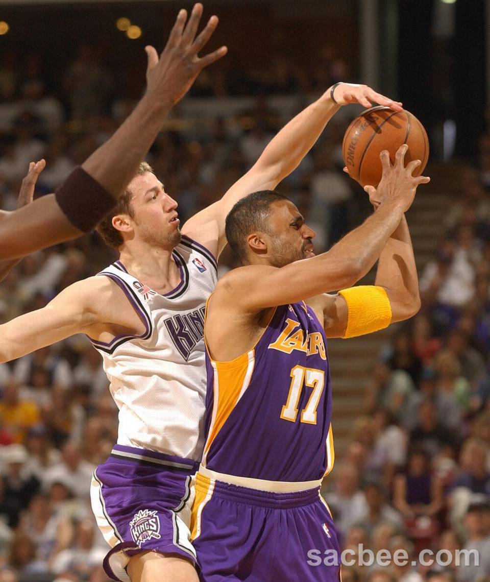 鏄熸湀寮垁,鐗圭鏍奸瞾椹埡棣栧彂