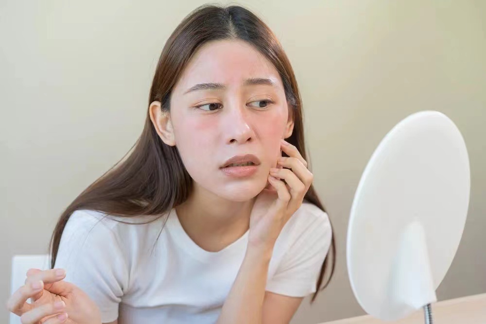 湿疹怎么引起的如何治疗,湿疹是怎么引起的能不能治疗断根