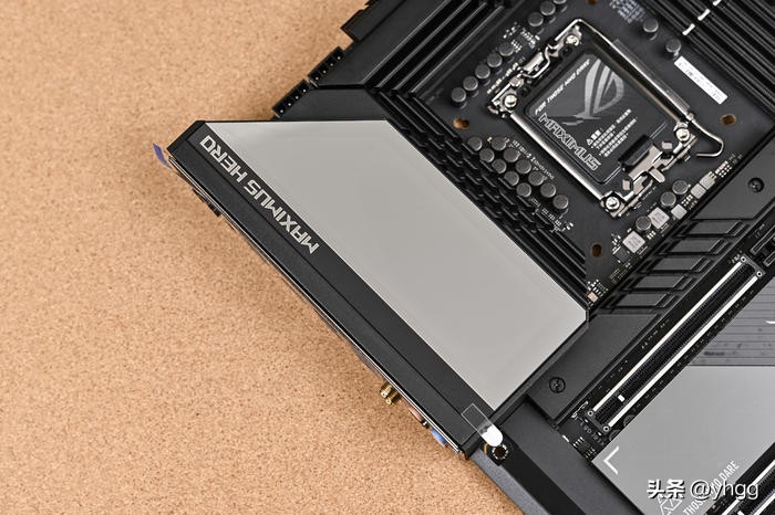 黑金全塔海景房——ROGZ790HERO+4080猛禽+追风者NV7装机展示