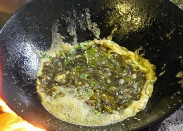 没有一只小龙虾可以活着游出长江,没有一只蝌蚪能活着走出广西