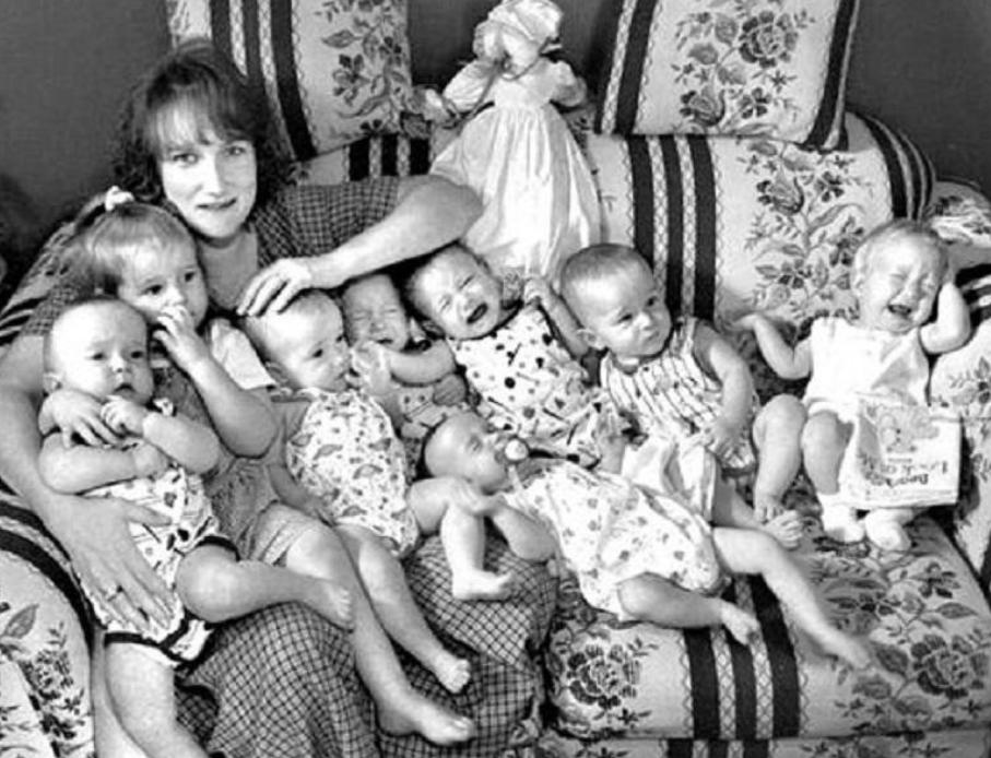 美国孕妇一口气生下20个女儿,美国孕妇生21个小孩
