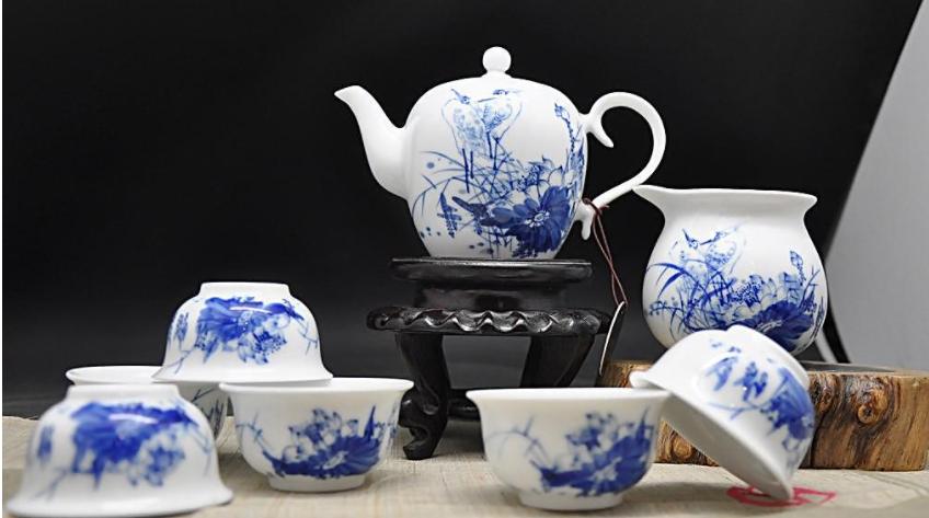 青花瓷与中华文化关系,青花瓷了解中国文化