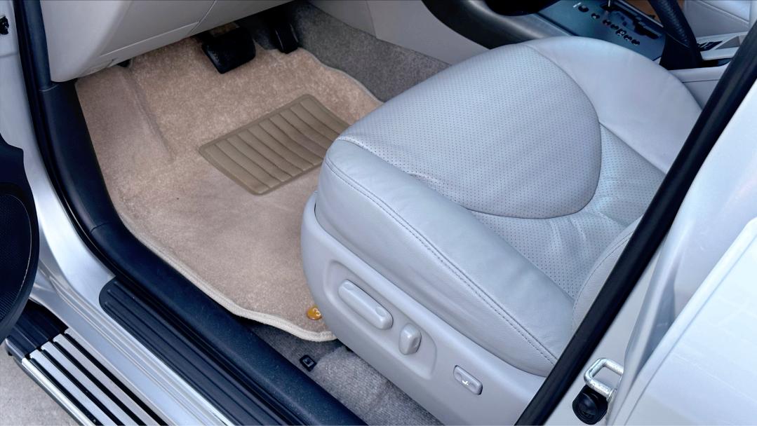 老rav4车翻新改造全过程,老款rav4比新款好太多