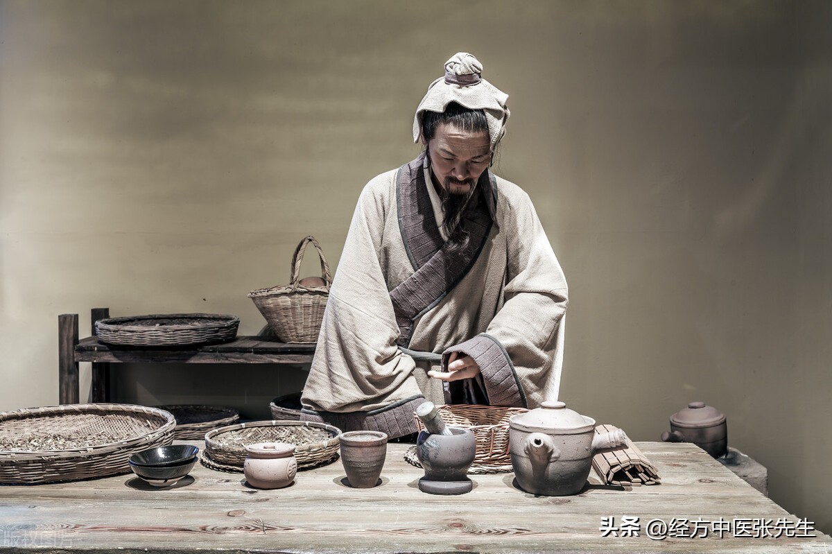 阴囊多汗，口臭，口疮：中医滋阴补肾，除湿降火治愈