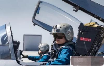 战斗机频繁飞行怎么回事,战斗机飞行员内急怎么办