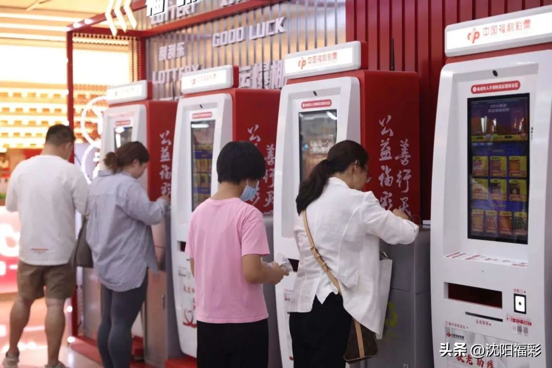 送你一朵小红花快闪活动,送你一朵小红花快闪舞蹈