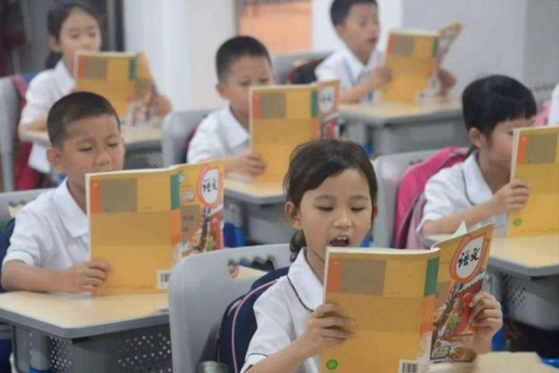 背不下来书一遍抄一遍能记下吗,背不出课文抄10遍犯法吗