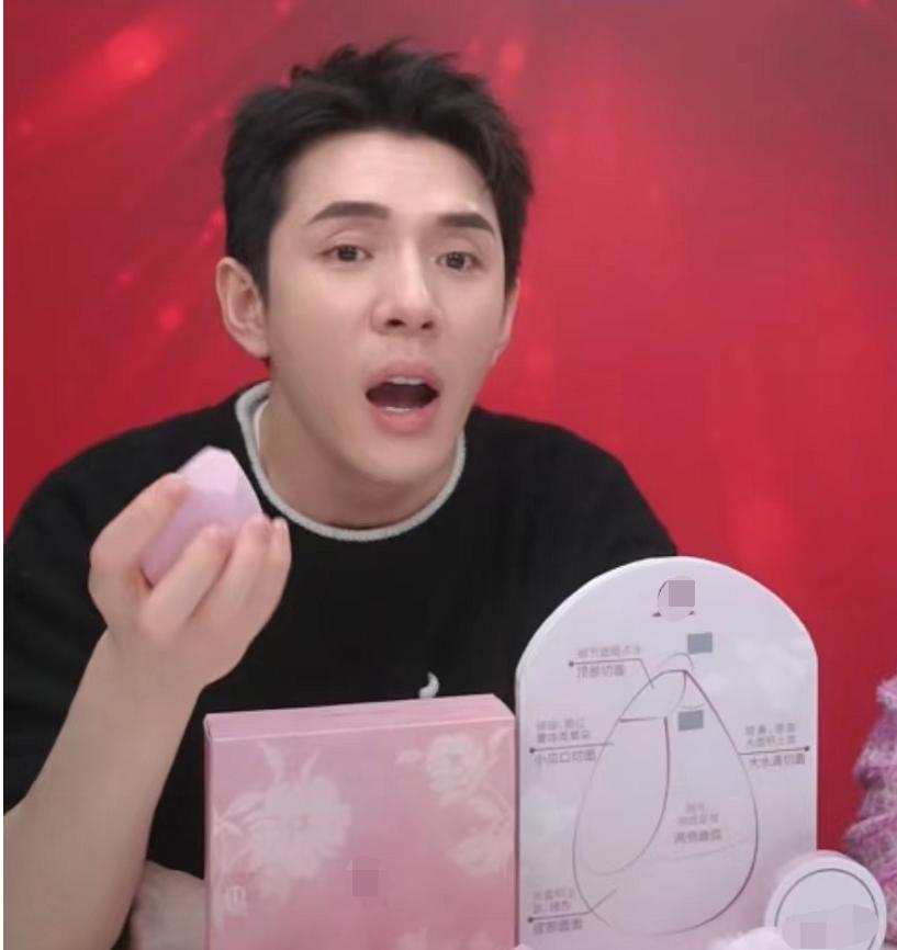 李佳琦被质疑卖假货,李佳琦卖产品被质疑怒怼粉丝