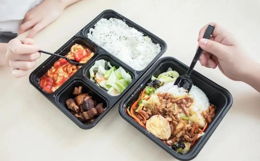 一日三餐和一日两餐到底哪个好,孩子一日三餐好还是一日两餐好