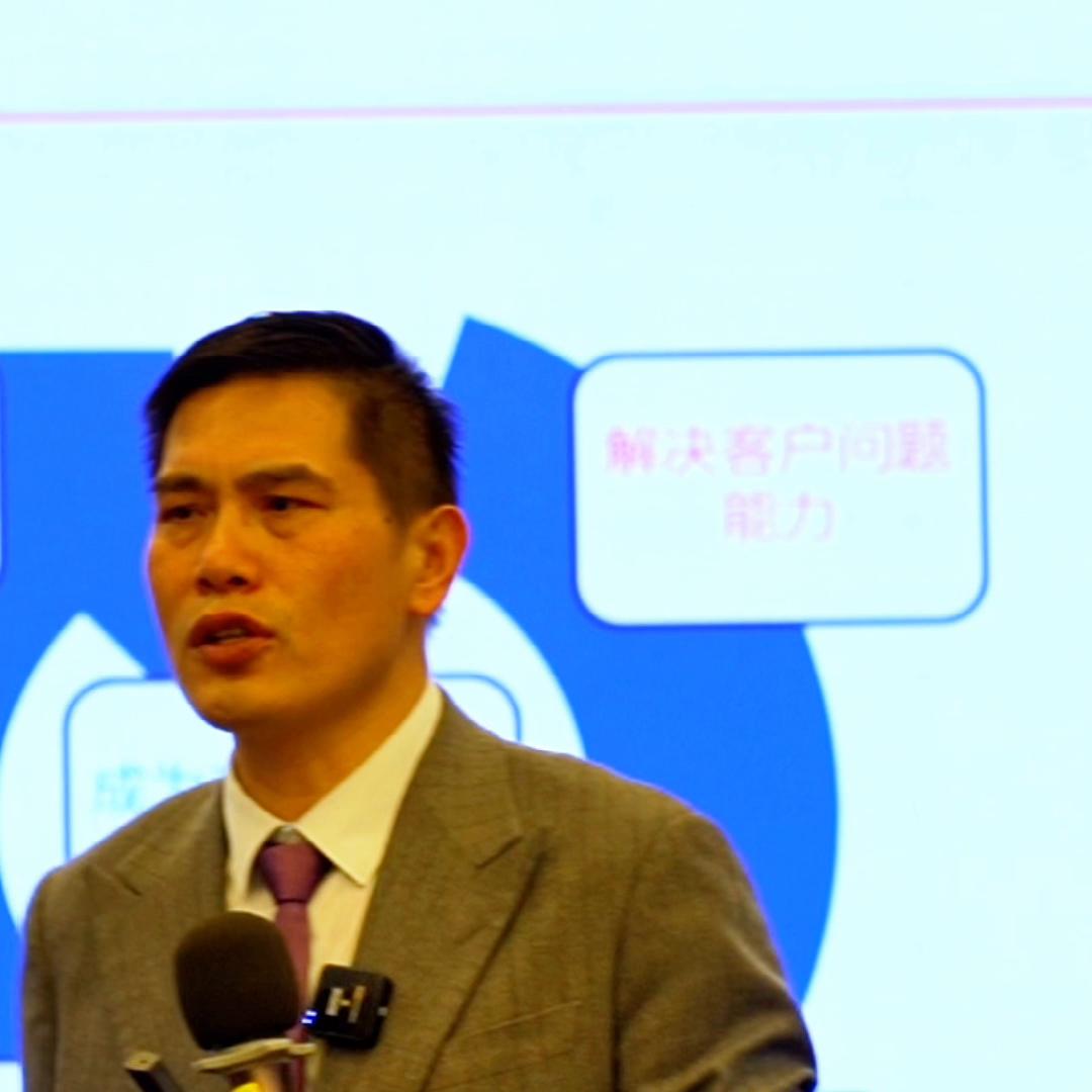 如何应对客户表示价格贵 (客户说的价格怎么迎合成交)