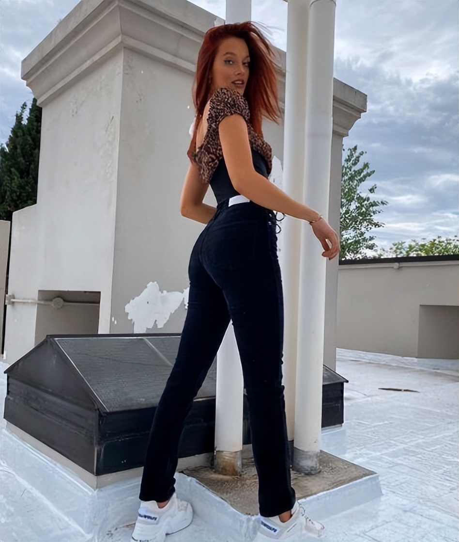 各国太太团身材,世界杯太太团惊艳全场颜值排名