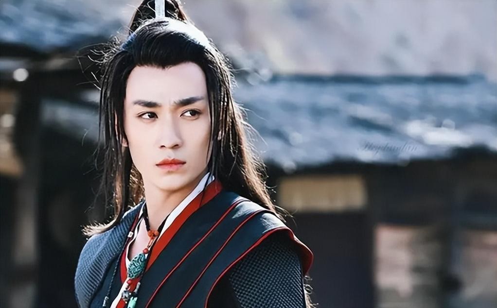 这一次，35岁的影帝朱一龙，狠狠地打了“娱乐圈的脸”