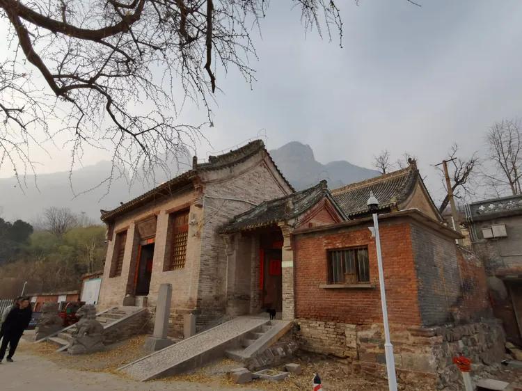 绝壁大梯白云寺,徒步白云寺