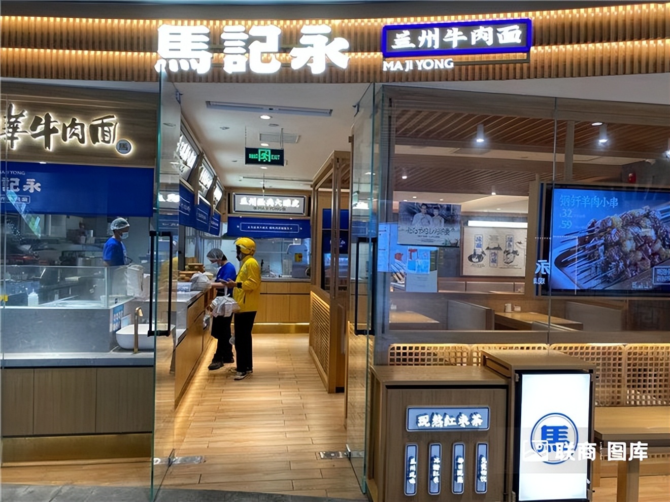 “鸽王”、潮玩街区…实探杭州近期新开的三个商场