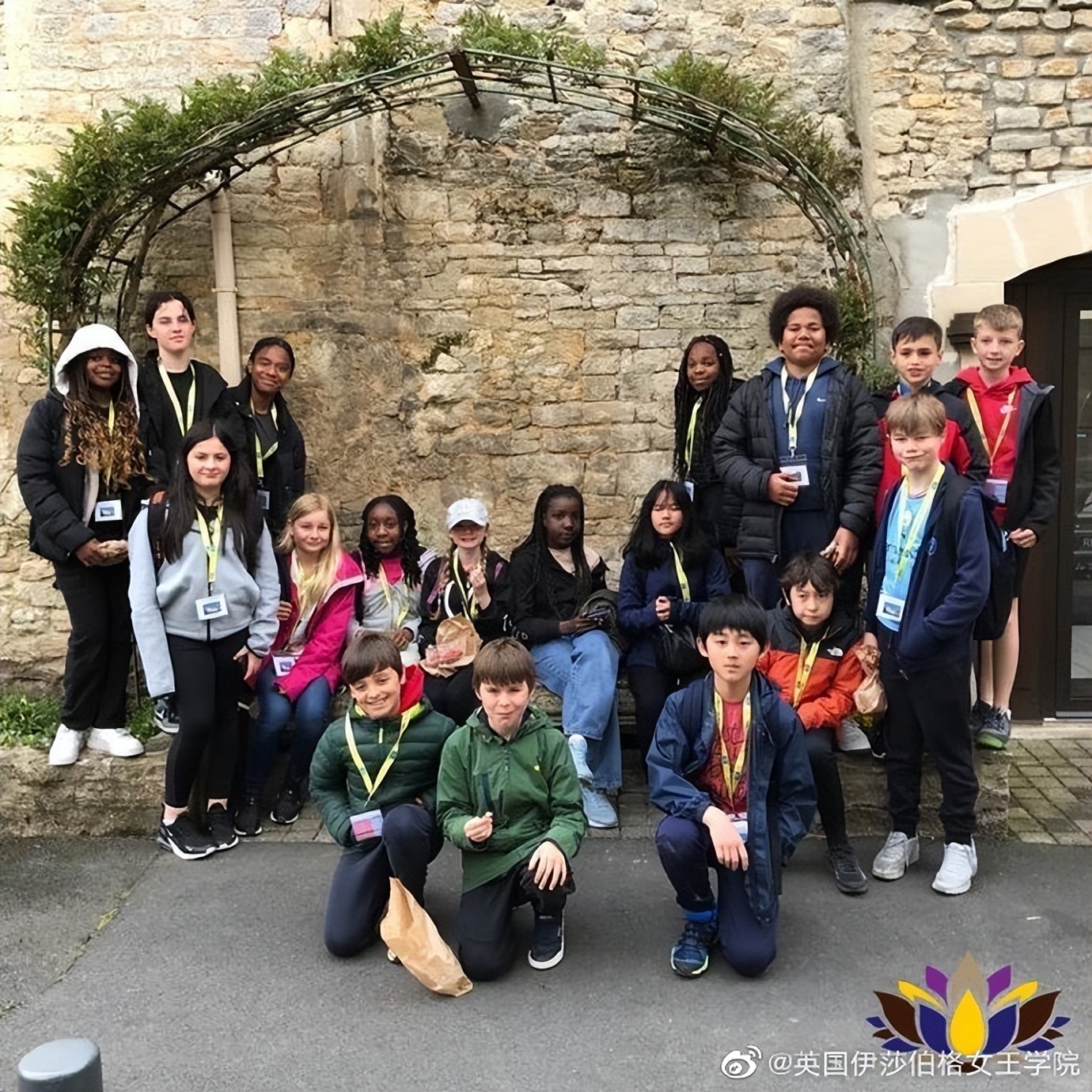 英国伊莎伯格皇后学院的入学时间,英国伊莎伯格皇后学校