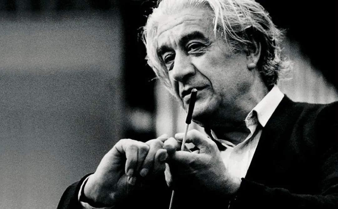 现任柏林爱乐指挥是谁,柏林爱乐乐团历任指挥