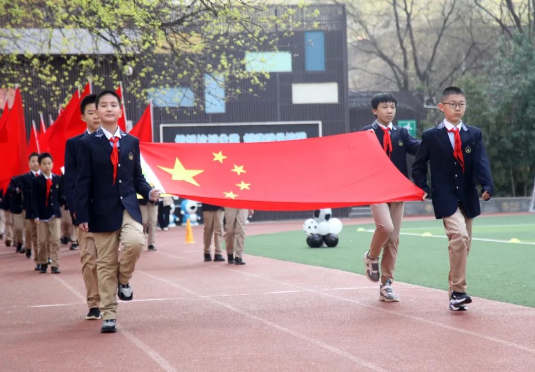 最热辣的校园足球联赛来了：大学南路小学2023年校园足球联赛激情开幕！