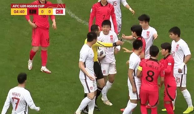 球迷赛后谈国足惨败韩国,国足vs韩国1-0完整回放长沙