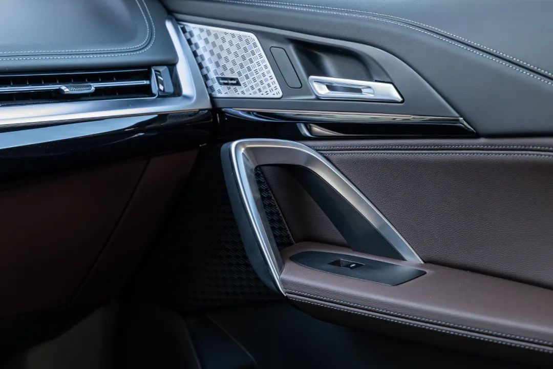 拉古纳湖蓝宝马m3,新爆款体验宝马ix1