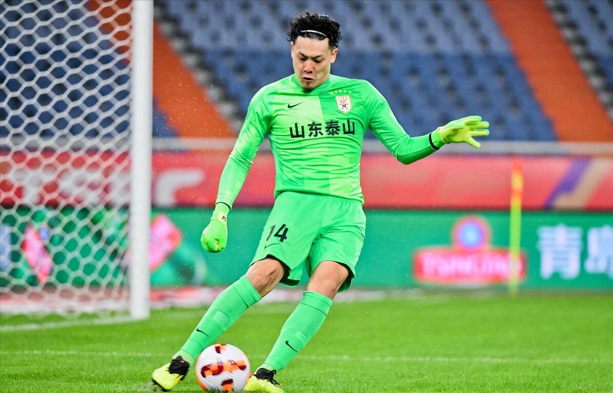 黄健翔谈国内门将训练水平,中国足球守门员哪个最厉害