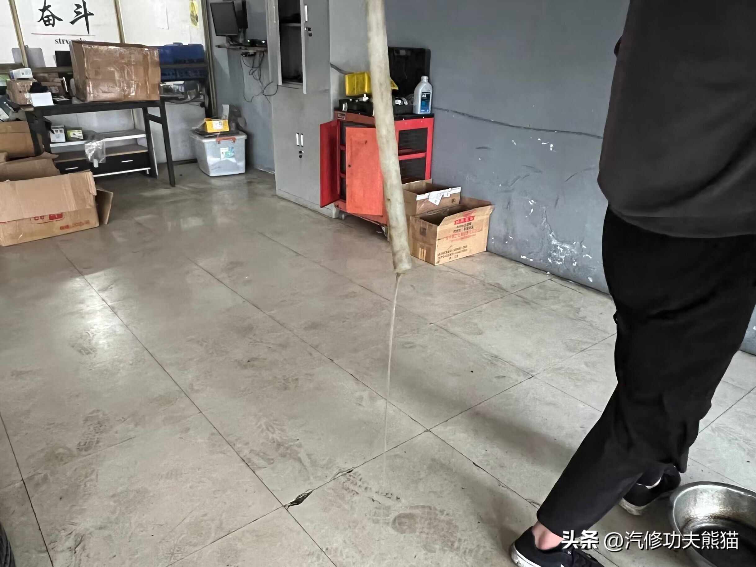 2017款大众迈腾10万公里烧机油,十年的迈腾怎么样后期维修费用