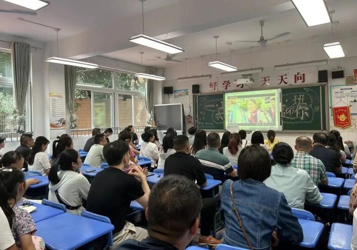 遇见教育从“新”开始——合肥市南国花园小学一年级新生家长会