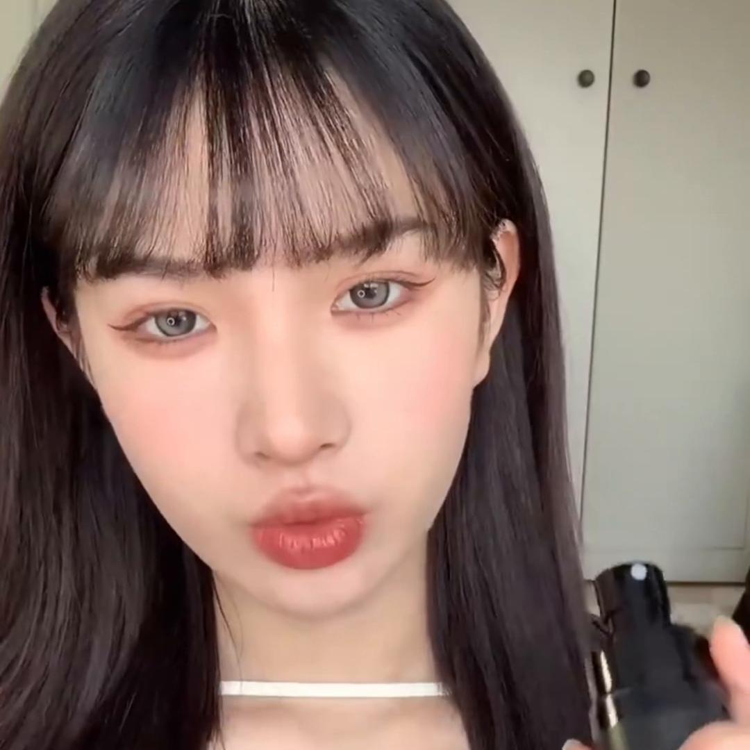 刘海不直总是分叉,刘海捋不直