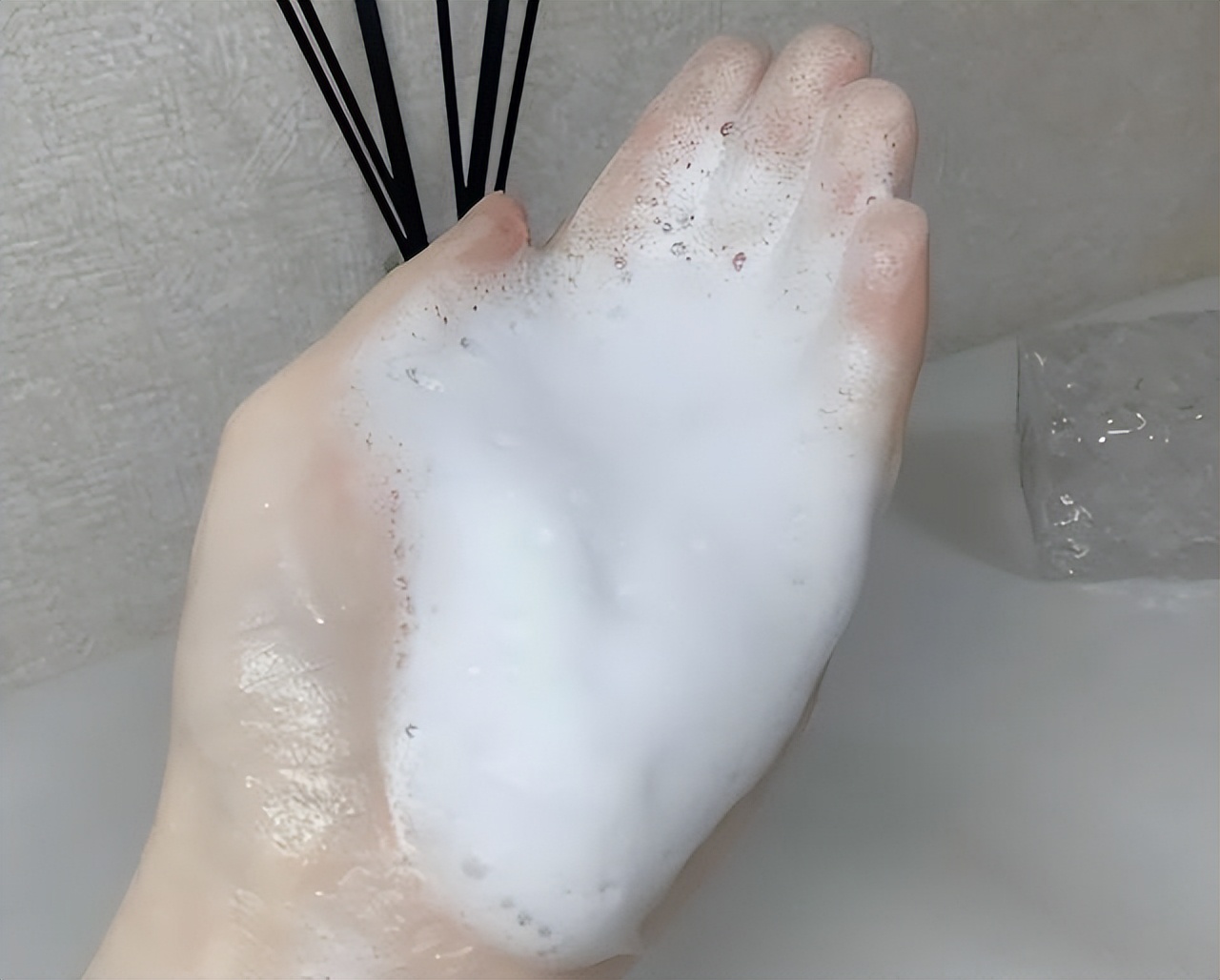 洗面奶有必要选大牌吗,学生党痘痘肌平价洗面奶30元以下