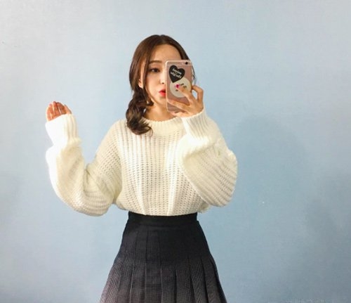 冬季半身裙怎么穿搭更好看,冬季半身裙怎么搭配上衣