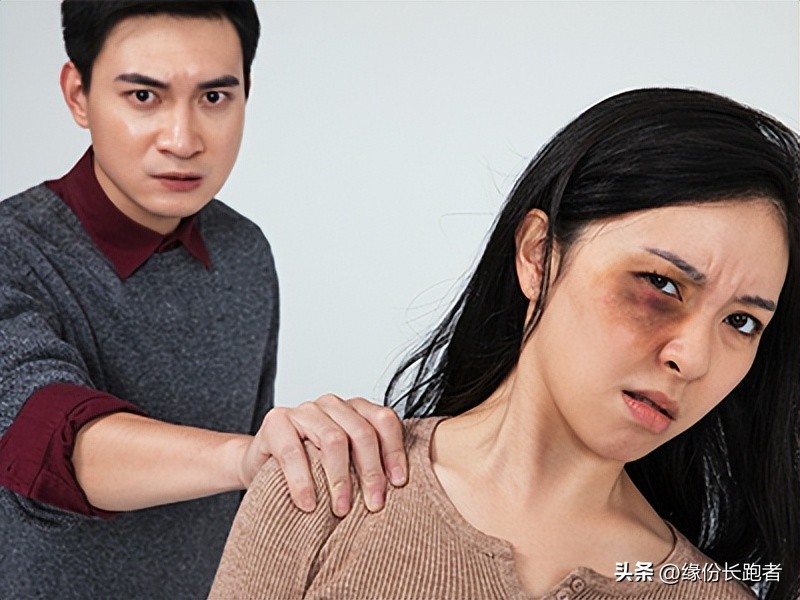 老婆出轨老公要怎么做,老婆出轨老公应该怎么做