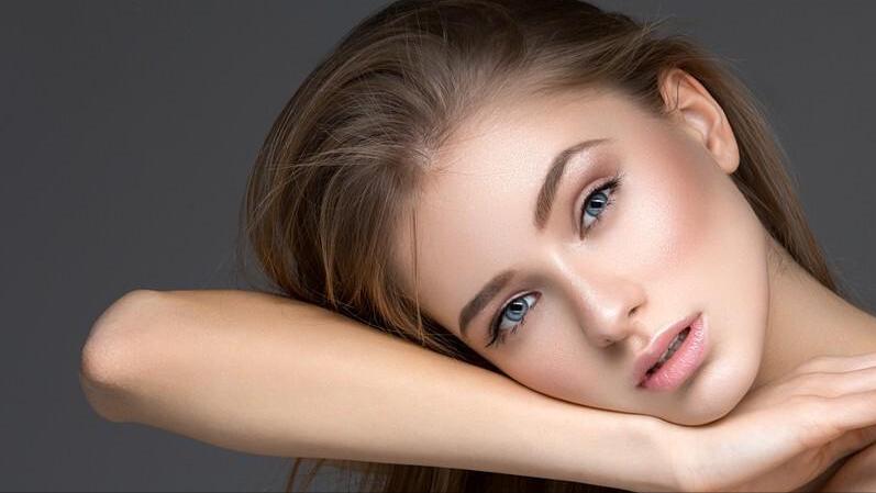 女孩经常绷腿对身体有什么影响,女生经常夹脚尖是好是坏