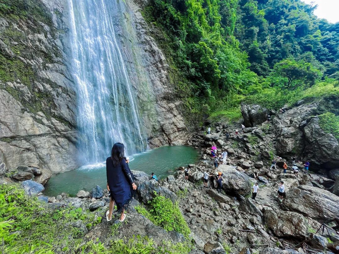 避暑旅游景点看山看水,清凉避暑好去处雪溪洞一日游