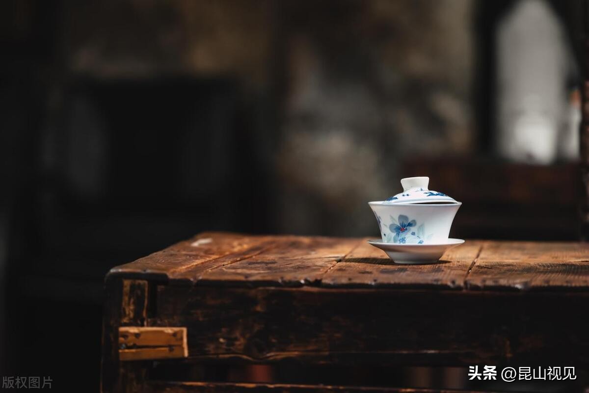 热门名人书单推荐图片高清,一生必读的经典书名人推荐