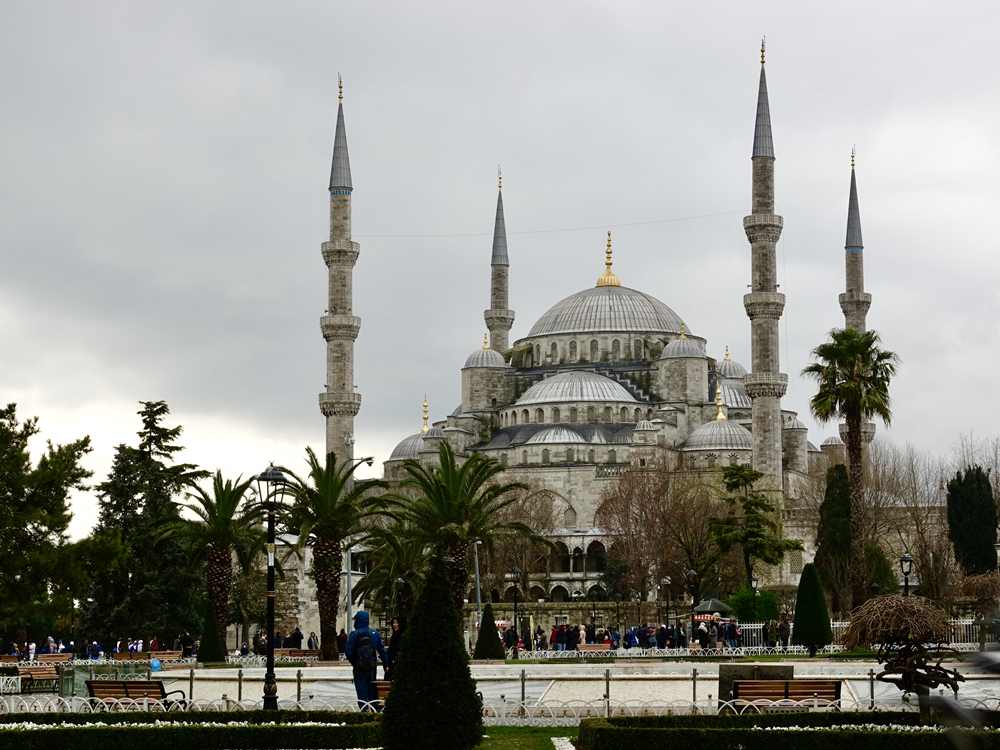 百年历史的索菲亚教堂,世界上的三座圣索菲亚大教堂