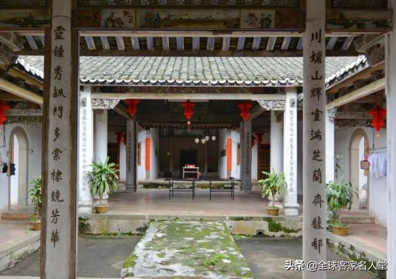 中超足球赛宣传图,中超足球史