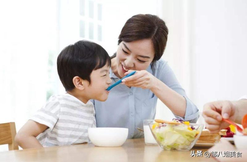 春天想给孩子补钙什么时间吃合适,儿童钙片6桶备齐春天补钙黄金期