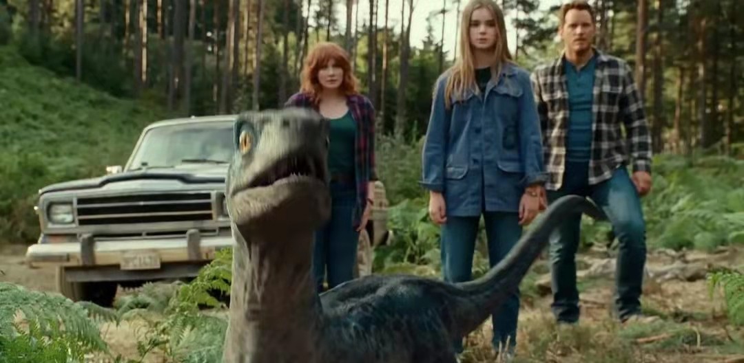 侏罗纪世界星爵安抚迅猛龙的是啥,侏罗纪世界星爵与迅猛龙