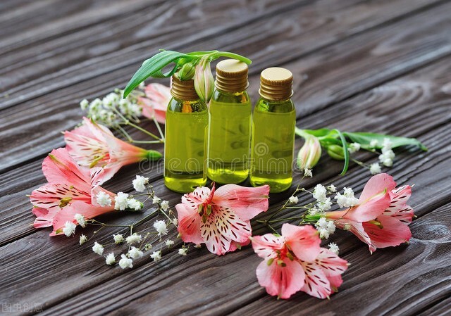 50-60岁妈妈平价护肤品护肤课堂,50-60岁妈妈护肤品补水抗皱