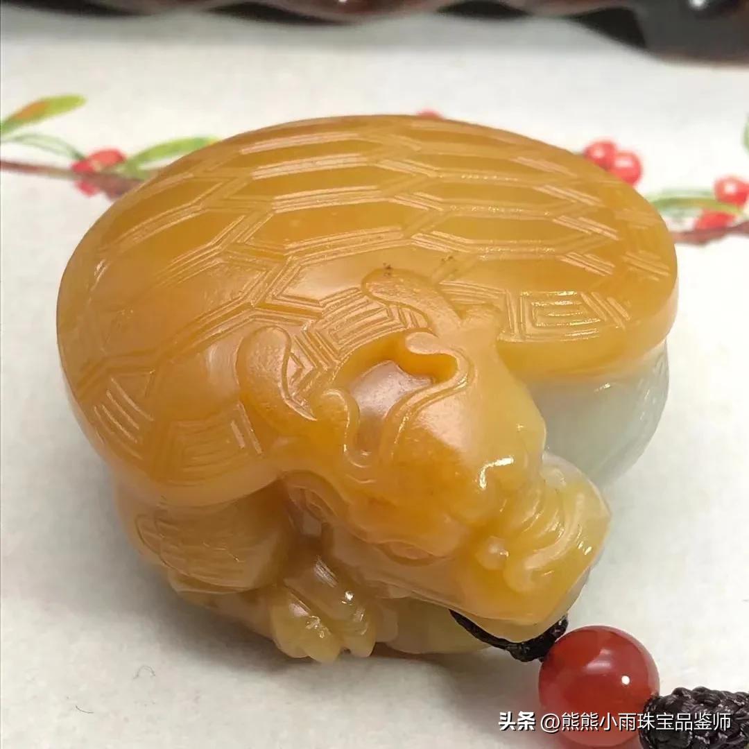 缅甸玉和云南翡翠有什么区别,为什么缅甸翡翠玉那么便宜