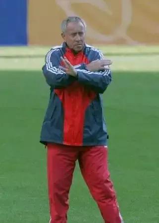 中国足球砥砺前行,中国足球青训的希望