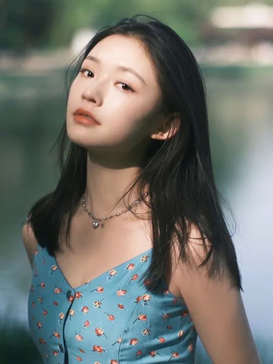 微胖宽肩吊带背心网红款,微胖mm显瘦吊带可单穿