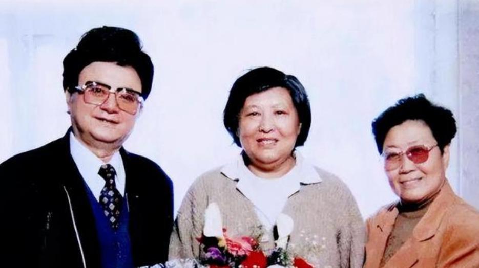 永远的阿诗玛杨丽坤完整版,阿诗玛杨丽坤年轻照