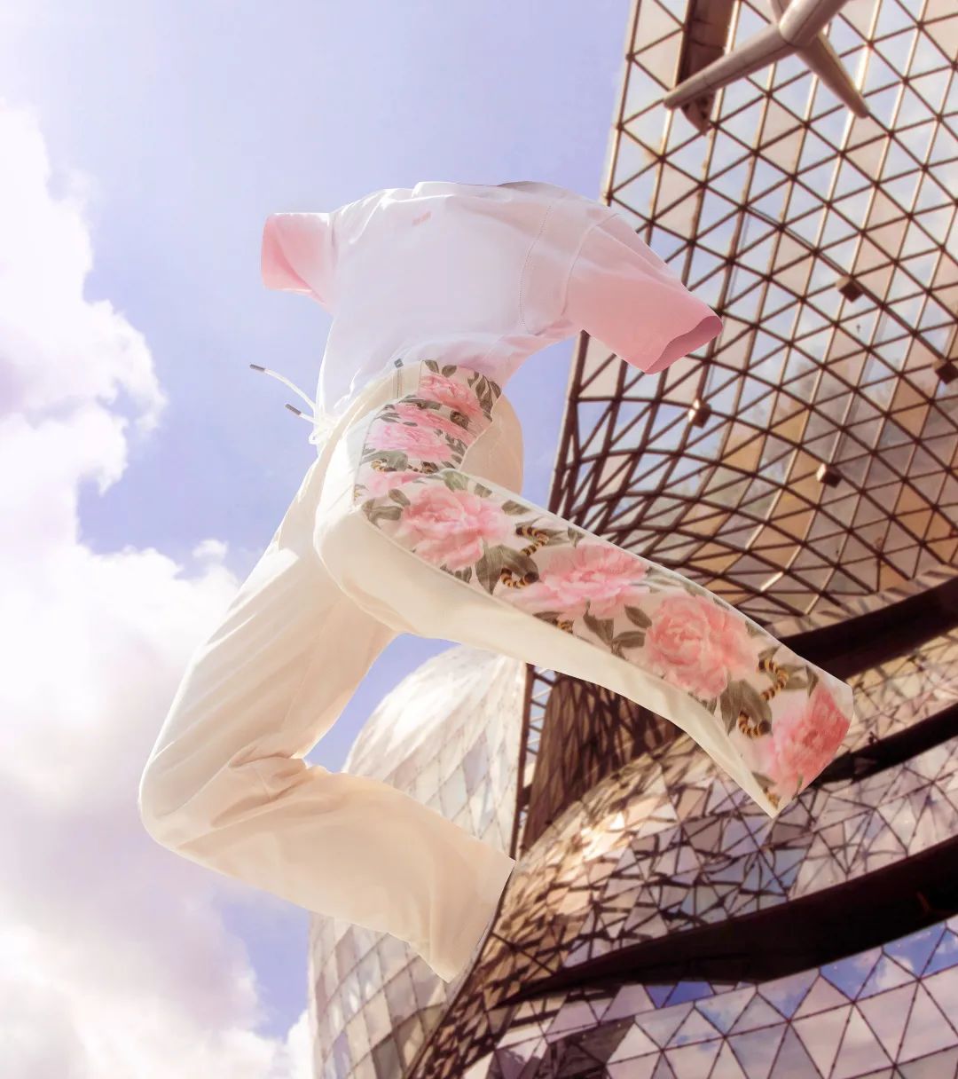 明星开副业？欧阳娜娜官宣个人品牌nabi，单买还不包邮