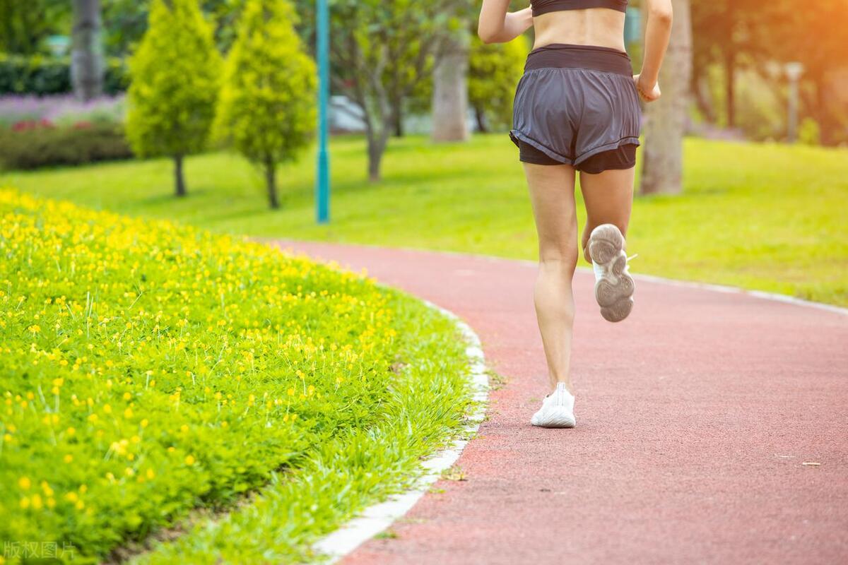 每天一套颈椎操有效预防颈椎病,颈椎病是什么原因引起的如何治疗