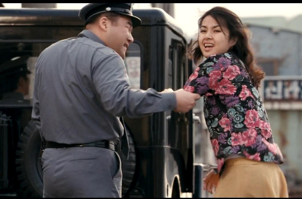 男孩为了救爷爷卖冰棒,男孩为救爷爷卖冰棒电影解说