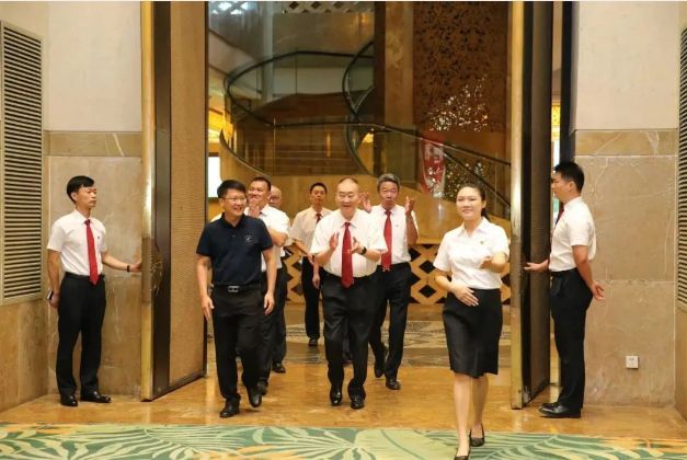 太阳神集团会议,太阳神成立34周年作品