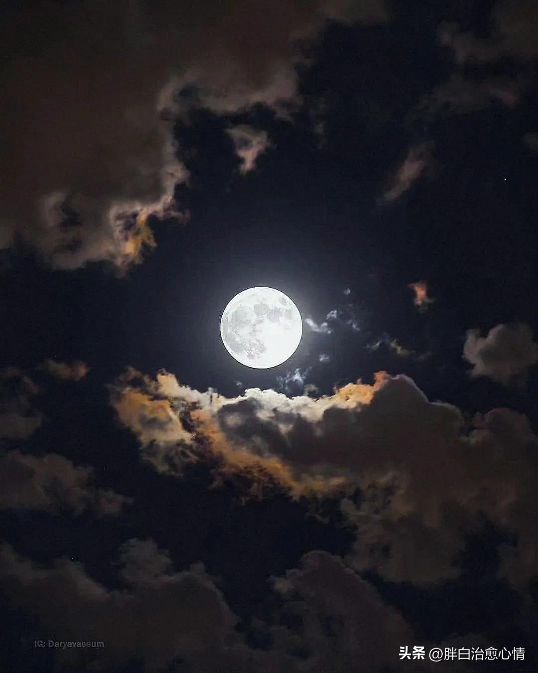 美丽风景治愈心情的句子,描写海边风景的句子段落