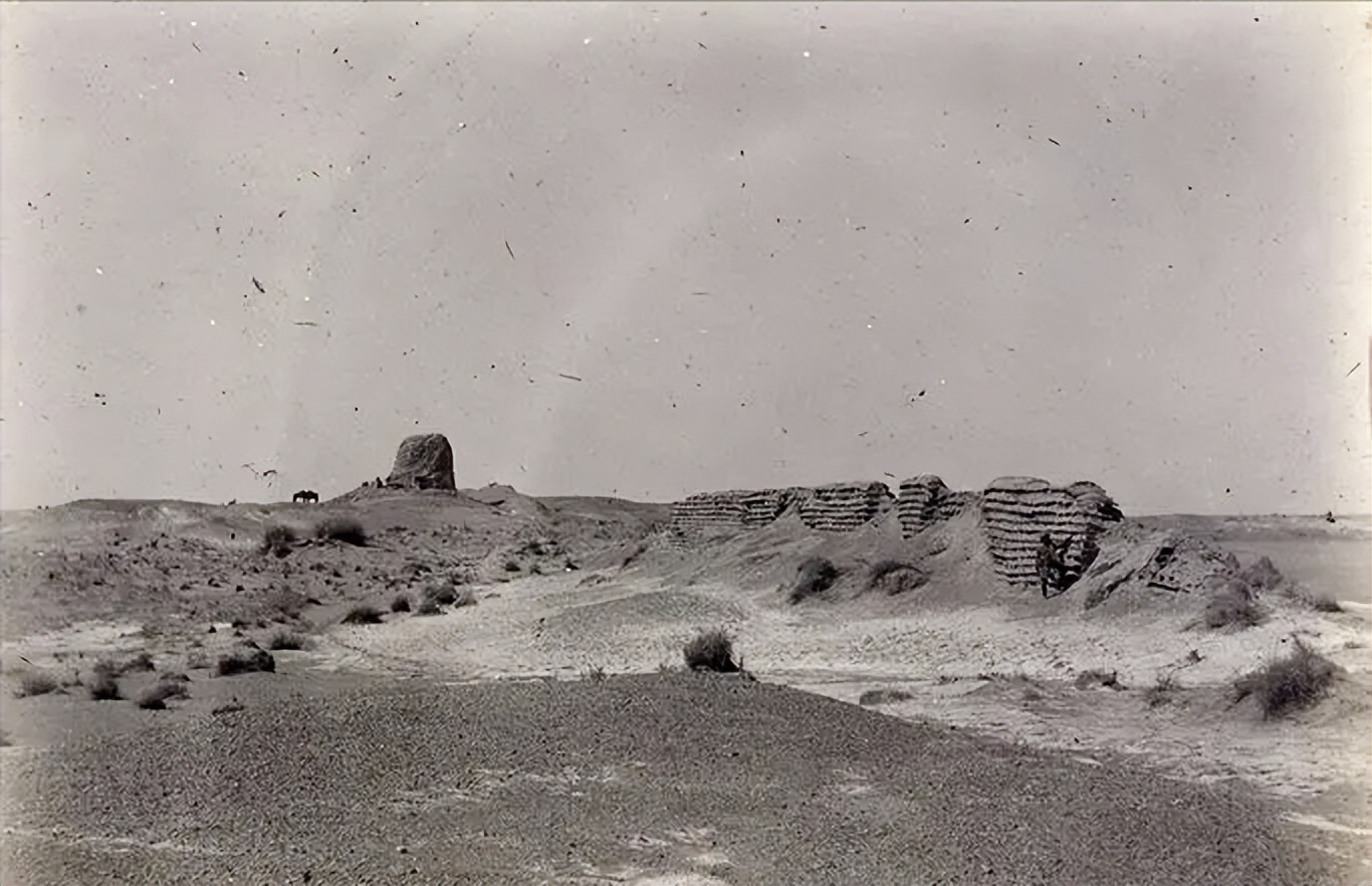 论故城玉门关文化的艺术形态和审美特征