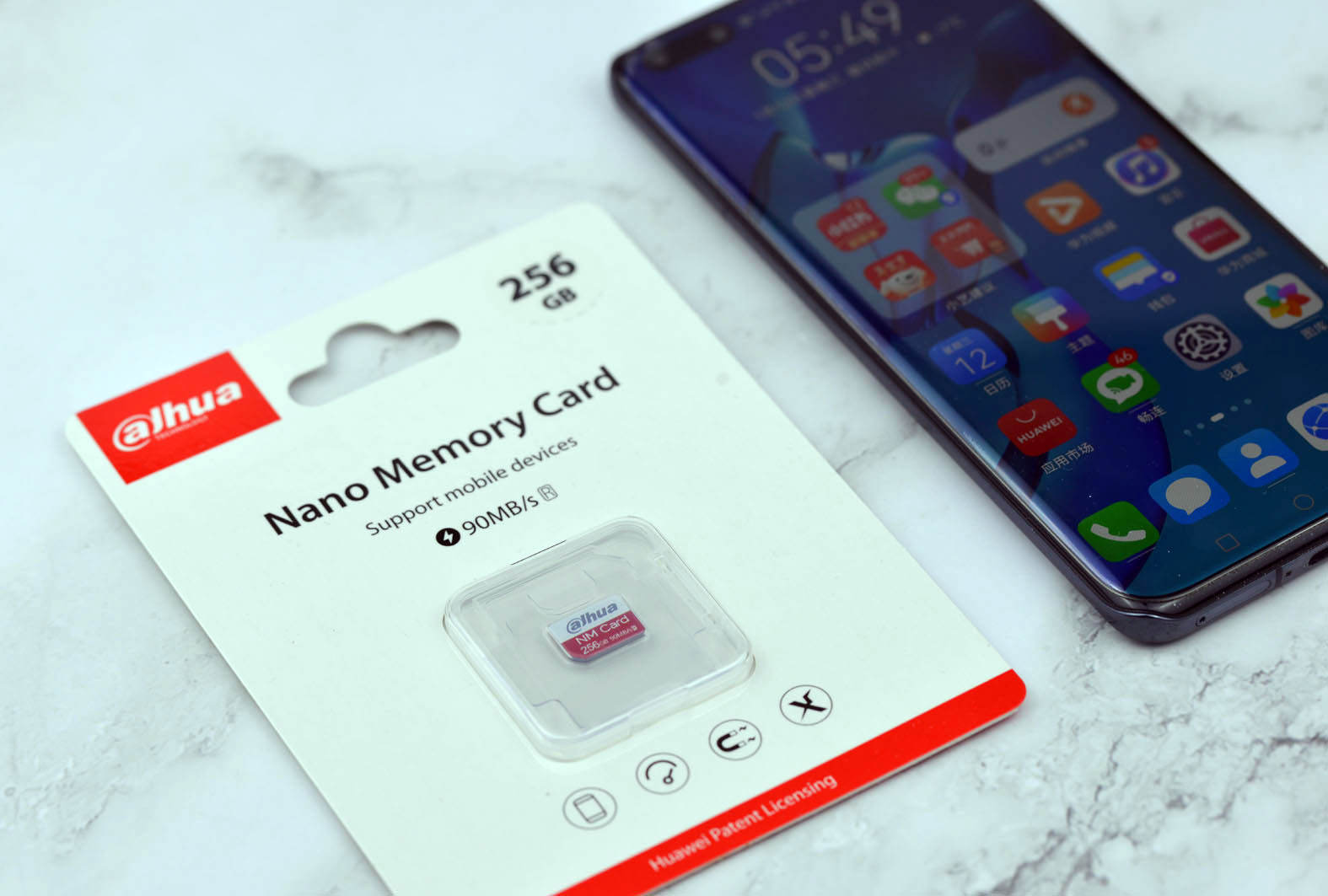 华为手机内存不够用?不用换手机内存翻倍,大华NM存储卡轻松解决